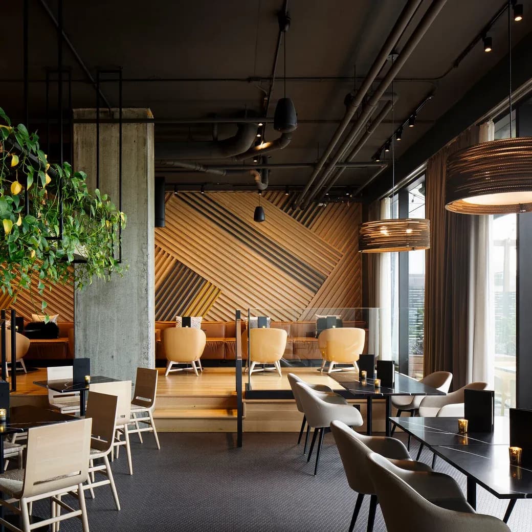 Alt Hotel Saskatoon: Guest Floors & Lounge in Saskatoon - Image 1